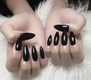 ネイル EmaNail＋KIHAKUYA 肥後橋店所属・Emanail肥後橋 Hanaのネイルデザイン