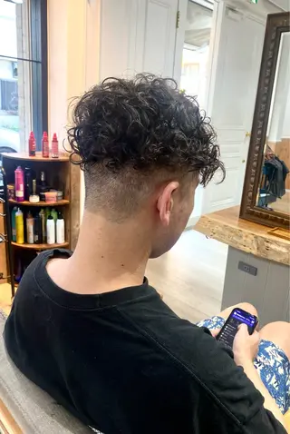 ショート パーマ メンズ Stastny by Lumi 日ノ出町店【スチャスティニーバイルミ】所属・縮毛矯正/カラー/ 似合わせ/JUNのヘアスタイル