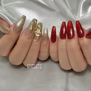 ネイル BONHEUR Annaのネイルデザイン