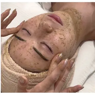 K. HITOMIのマツエク・マツパデザイン