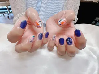 ネイル Ui_Amor (パラジェル)のネイルデザイン