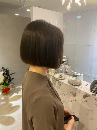 ショート カラー ノンダメージ⭐️ 透明感カラー中田七菜のヘアスタイル