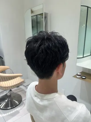 メンズ ORO 宝塚店所属・大月 夏歩のヘアスタイル