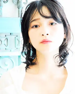 ミディアム カラー パーマ ヘアアレンジ 表参道Lise おおいしおりのヘアスタイル
