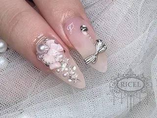 ネイル NANAMI ︎︎♡のネイルデザイン