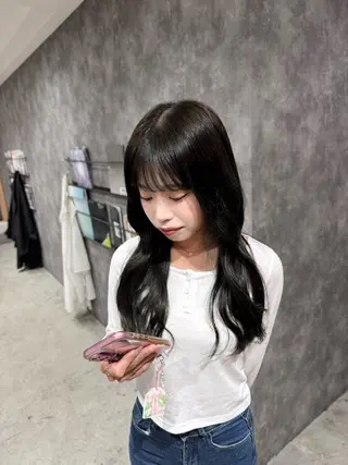 ロング カラー Ceaven 溝の口【セヴン】所属・ツヤツヤ縮毛矯正 men'sカット小山のヘアスタイル