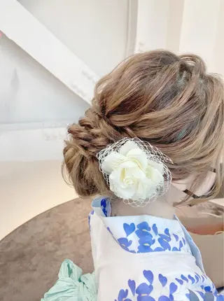 セミロング ヘアアレンジ GRANLUSSO 〜グランルッソ駅前店所属・木口 嘉美のヘアスタイル