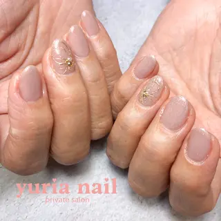 ネイル 小林 ゆりあのネイルデザイン