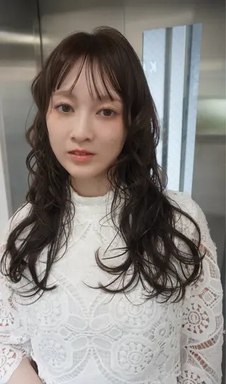 ロング カラー hinata/ ハイトーンカラー🪽のヘアスタイル