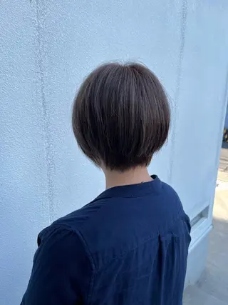 ショート カラー 松岡 アユミ  berryのマツエク・マツパデザイン