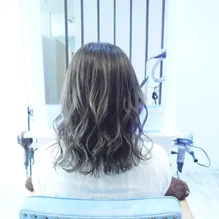 カラー ヘアアレンジ ミディアム 小林 伸行のヘアスタイル