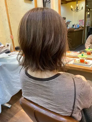 ショート カラー 鎌田 祥江のヘアスタイル