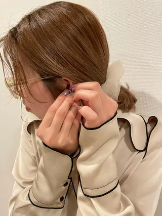 ミディアム 渋谷 留菜のヘアスタイル