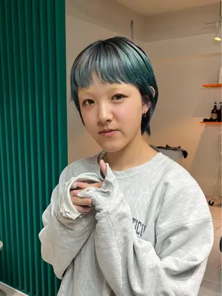 ショート カラー 🎀オイダイラ モモカ🎀のヘアスタイル