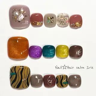 ネイル Hair salon Irie所属・與儀 知佳のネイルデザイン