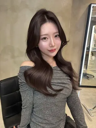 ロング カラー 韓国×ワンホン 艶カラー/ハヅキ🎀のヘアスタイル