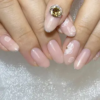 ネイル パラジェル認定サロン　ネイルケア&スパ　Lovin所属・Lovin _ryukaのネイルデザイン