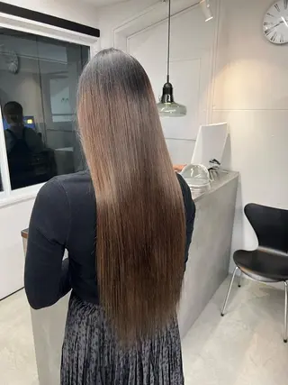 ロング INORI /フェイスレイヤーのヘアスタイル