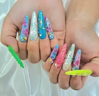 ネイル 河野ちえ (雑誌掲載サロン)のネイルデザイン