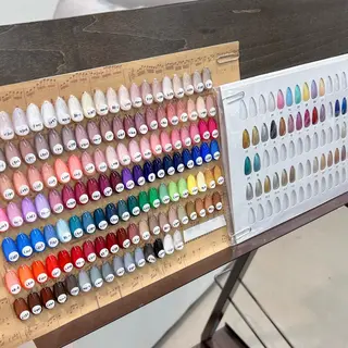 ネイル 狭間 GRANBEAUTYのネイルデザイン