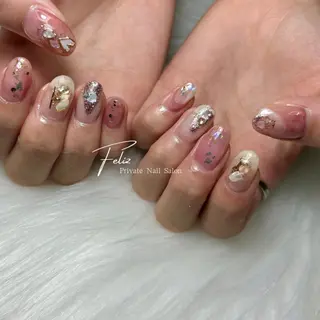 ネイル Feliz所属・Feliz 楽しいネイルサロンのネイルデザイン