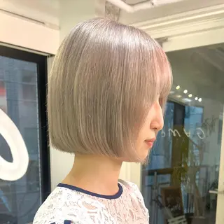 ショート カラー パーマ ヘアアレンジ 🧨ブリーチー×ボブ レイヤー💎じゅえるのヘアスタイル