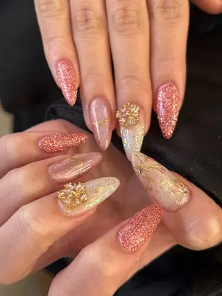 ネイル NAIL Alaia ☆AIのネイルデザイン