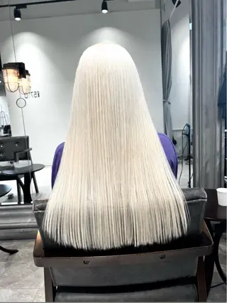 ロング カラー 🌈インナーカラー ‘ショウマ’🌈のヘアスタイル