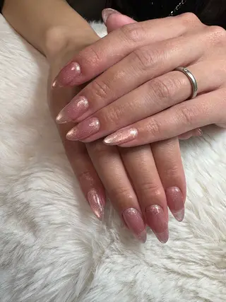 ネイル 黒須莉奈 IRYのネイルデザイン