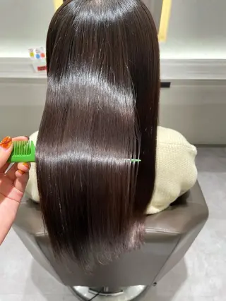 セミロング karin/インナー カラー/北名古屋市のヘアスタイル