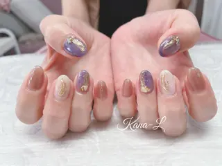 カラー ネイル 芦辺 香奈のネイルデザイン