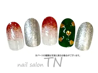 ネイル 中島 実穂のネイルデザイン