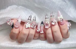 ネイル NIE MoMoのネイルデザイン