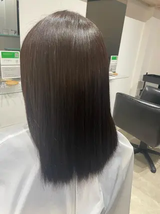 ミディアム 飯泉 春乃のヘアスタイル