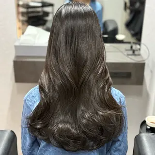 ロング カラー ブリーチなし Ⅰ 髪質改善カラーのヘアスタイル