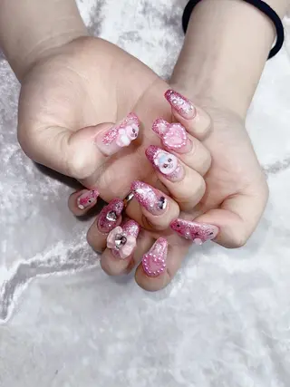 ネイル うにゃねいる🌷 Mayaのネイルデザイン