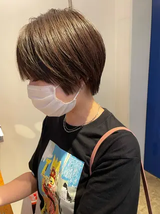 ショート カラー レイヤー／似合わせ TAKUYAのヘアスタイル