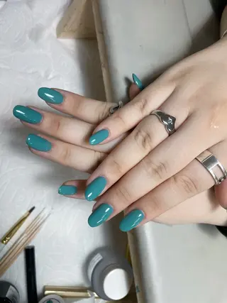 カラー Eclat登戸店 サリナのネイルデザイン