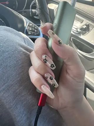 ネイル Nail's AOAQUA所属・AOAQUA SHIORIのネイルデザイン