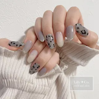 ネイル Lilly Co.のネイルデザイン