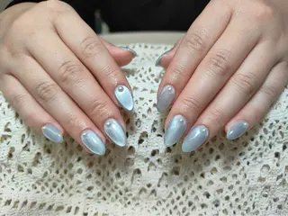 ネイル 小島 阿佑美のネイルデザイン