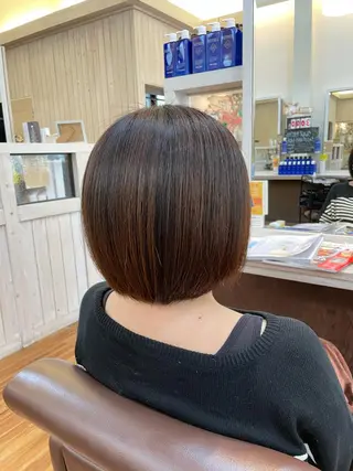 ショート カラー Well's TAIGAのヘアスタイル
