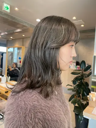 セミロング カラー ミユウ👗🎀 /カラーリスト/ボブのヘアスタイル
