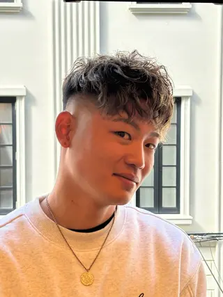 ショート パーマ メンズ DAD　BARBERSHOP所属・三宮メンズカット ヨシイッキのヘアスタイル