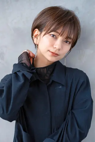 ショート カラー 🉐レイヤー/塩見 弘樹🉐渋谷のヘアスタイル