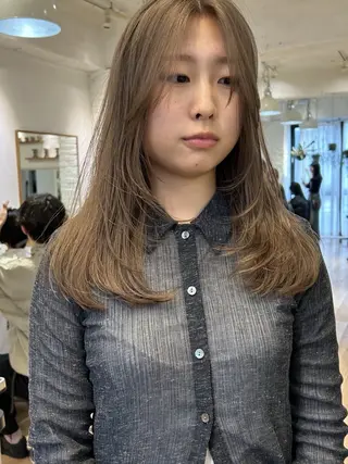 セミロング カラー じゅわっと暖色カラー 🍊Moemiのヘアスタイル