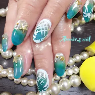 ネイル Home Salon Avenir.のネイルデザイン