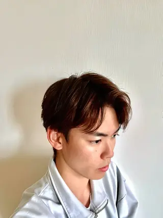 カラー ASH 成嶋秀晟のヘアスタイル