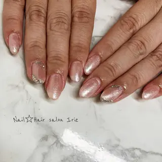 ネイル Hair salon Irie所属・與儀 知佳のネイルデザイン