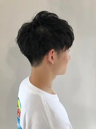 ショート カラー パーマ ヘアアレンジ メンズ メンズパーマの巨匠 鈴木純のヘアスタイル